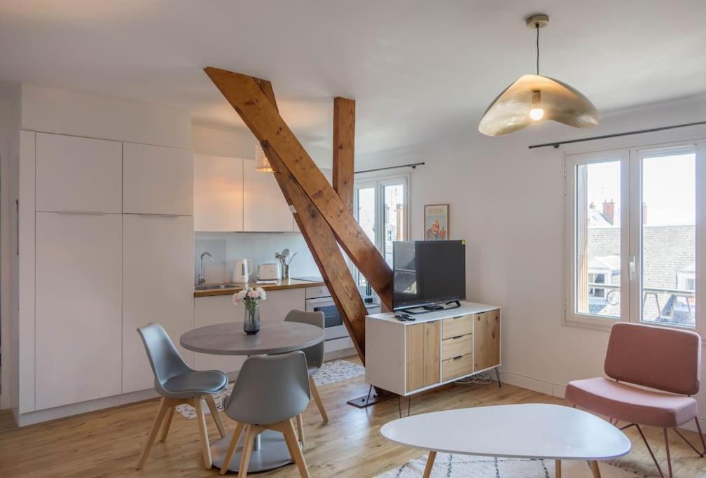 Le Vieux Marche *T2* Apartment Orleans Exterior photo